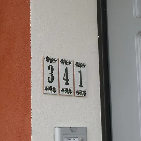 Гостевой дом Mont Des Oliviers Citra-8055lt-1805 E 1807 Санремо